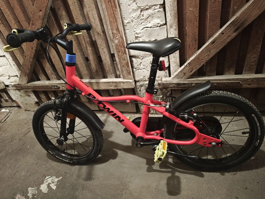 Decathlon B-Twin Racing 900 16'