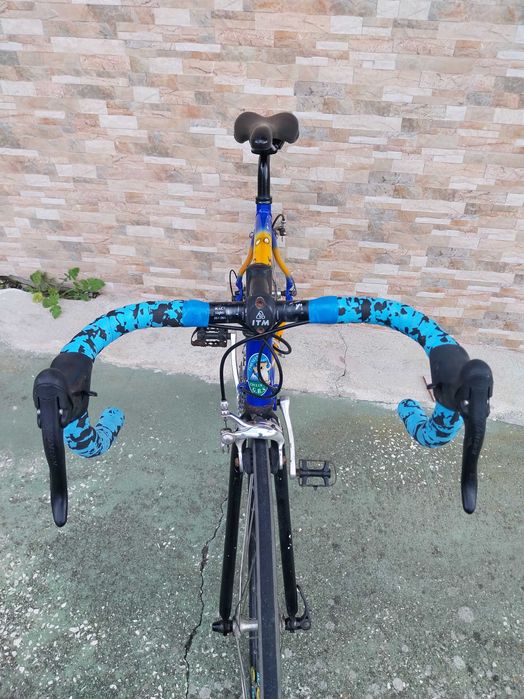 Bicicleta de estrada GBS