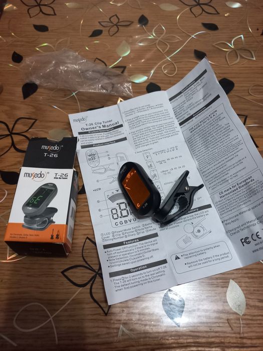 тюнер-прищепка гитара, бас, укулеле, банджо и др.обмен