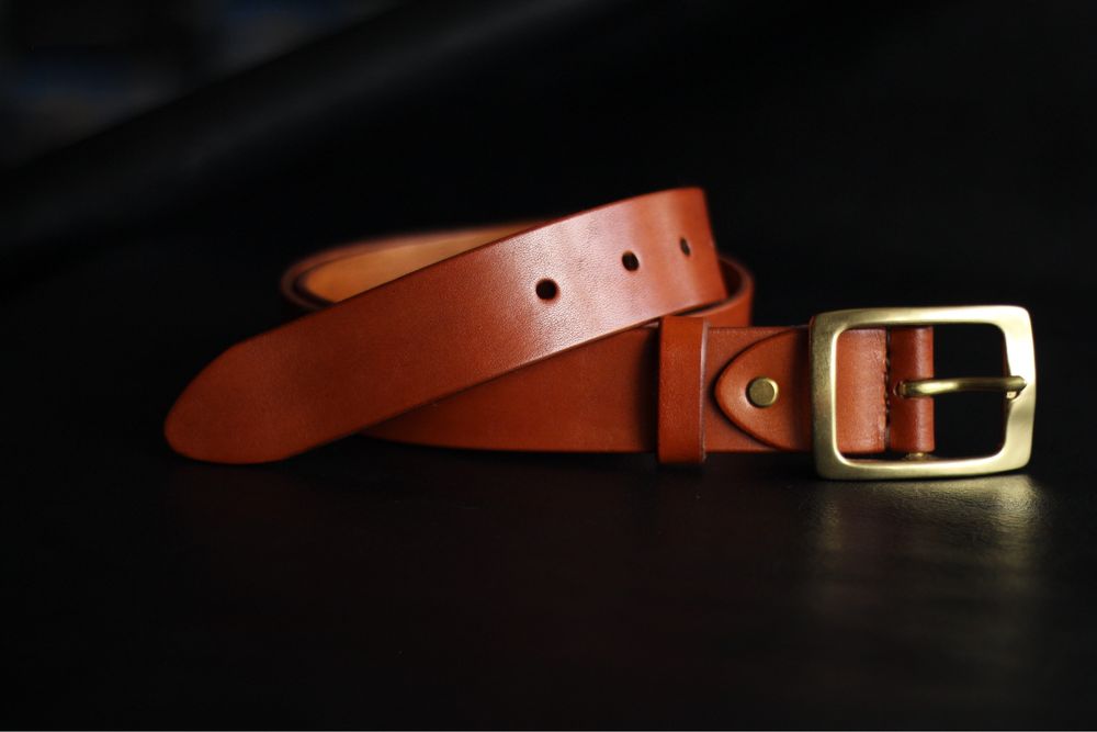 Ремінь чоловічий шкіряний / Ремень мужской кожаный. Ручна робота