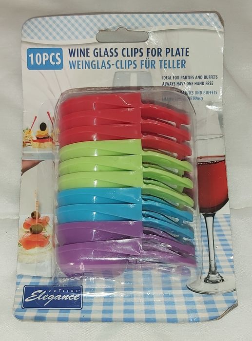 Vários artigos de festa