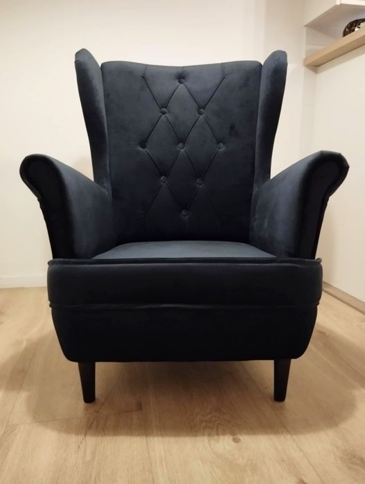 Stylowy fotel typu Uszak z podnóżkiem!- Ciemnogranatowy i nie tylko!