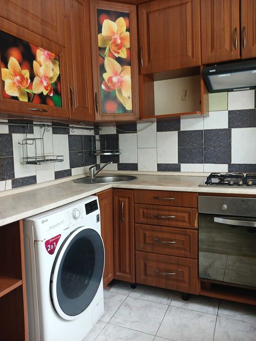 Ст.метро "Дарница" пешком , бул. Верховного Совета, 18