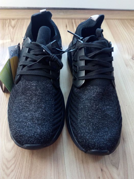 Buty sportowe bardzo lekkie - aktualne