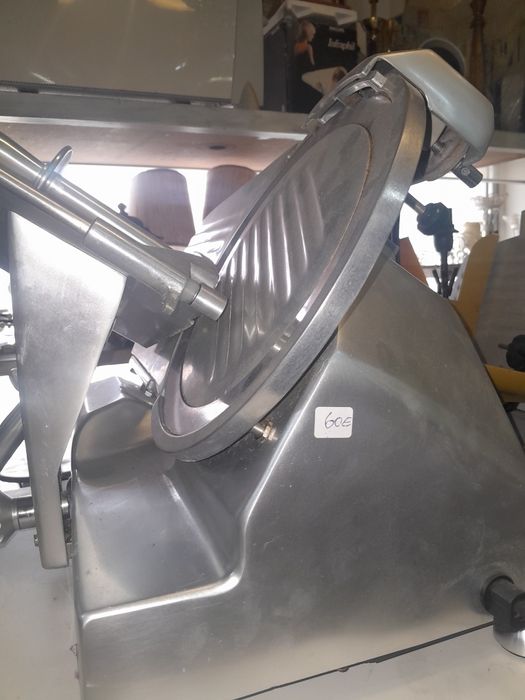 Vendo fiambreira industrial 40€