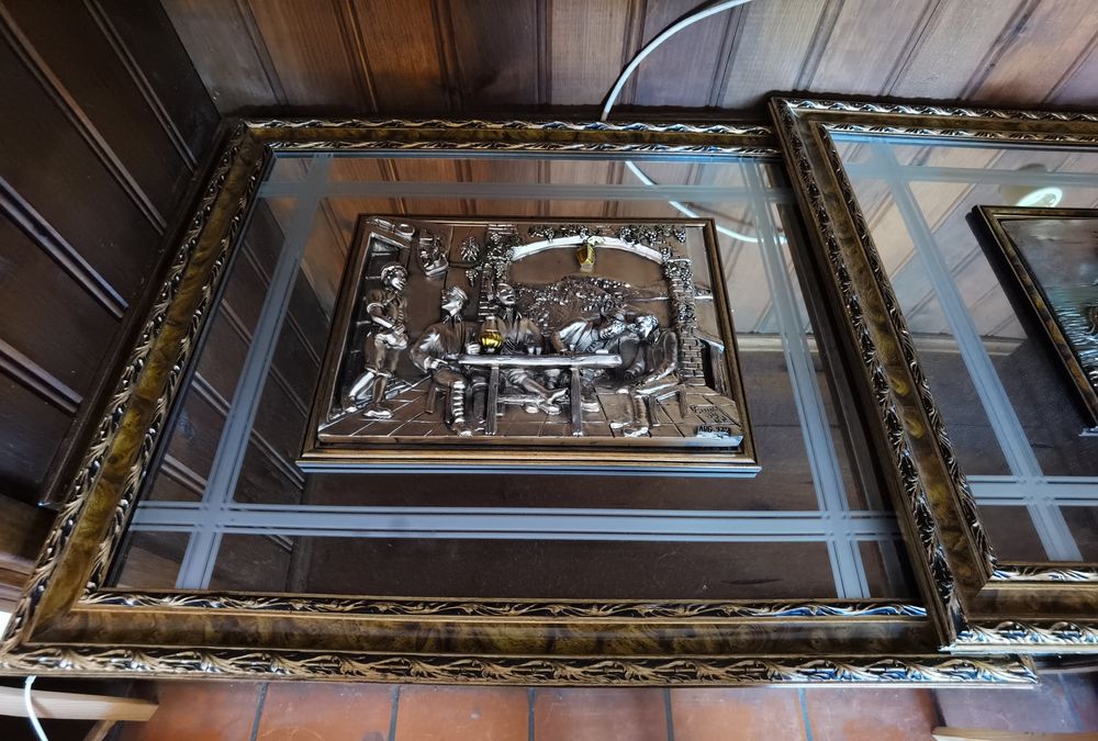 2 Mirrored Frames64737755374467121