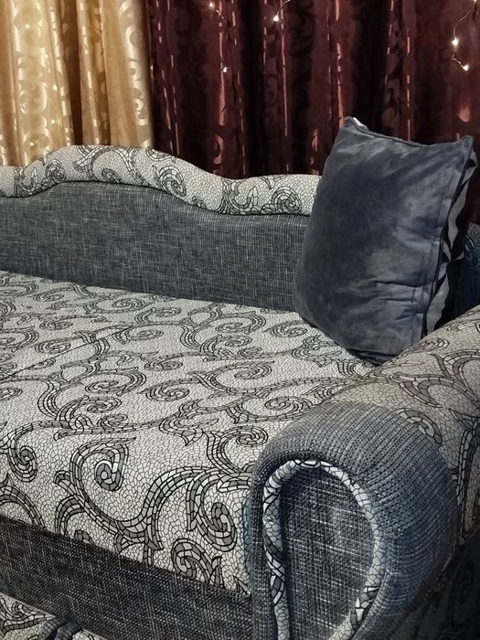 Диван раскладной 150/190.Доставка