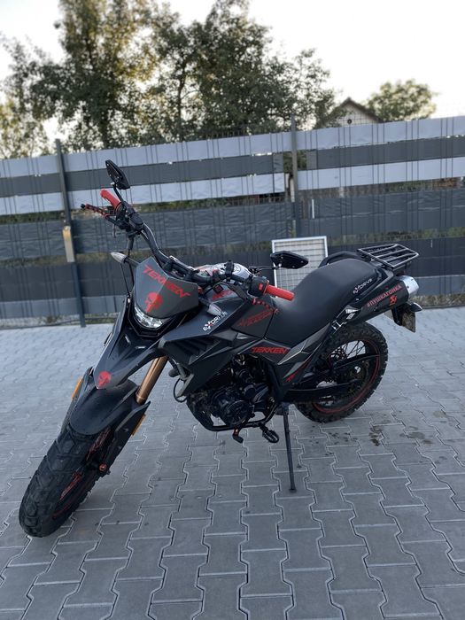 Продам мотоцик текен 250