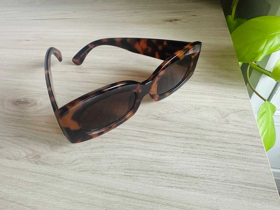 Modne okulary przeciwsłoneczne w panterkę - NOWE