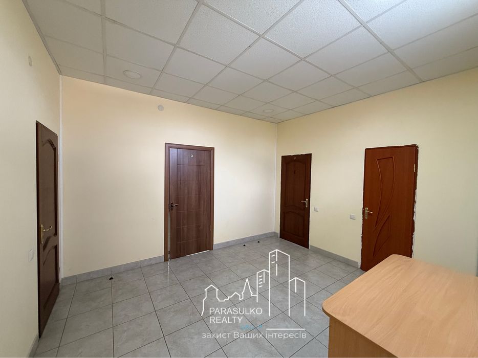 Продам окремо збудовану 3-и поверхову будівлю