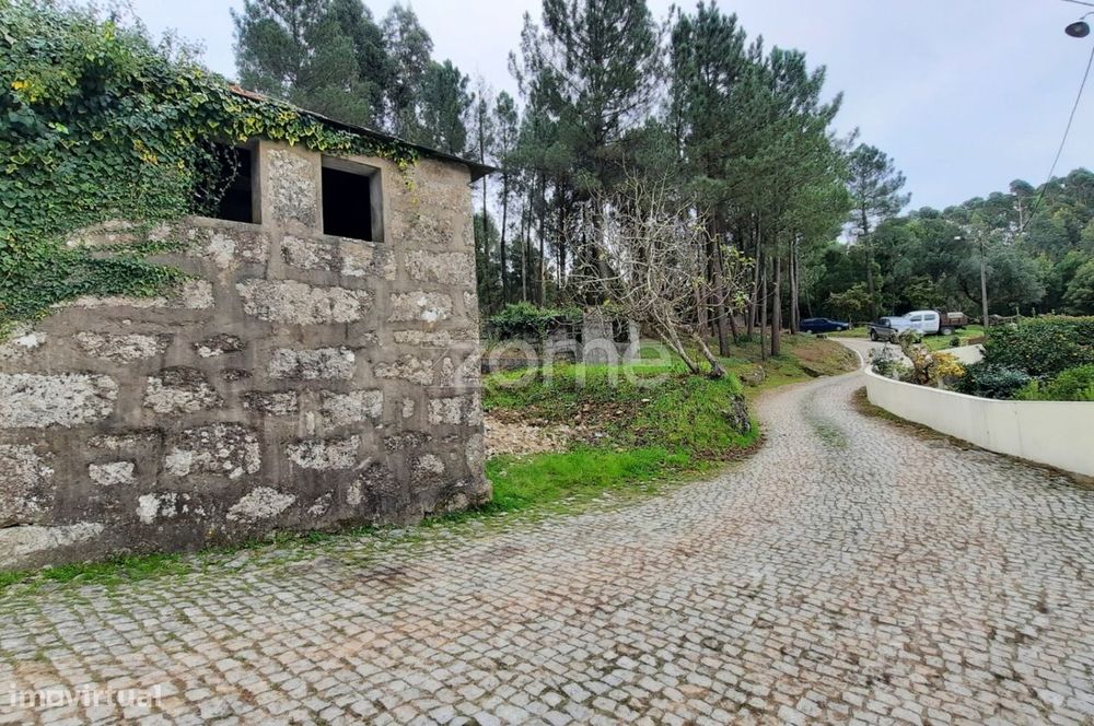 Casa para recuperar em Figueira, Penafiel