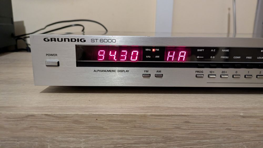 Grundig ST 6000 Radio