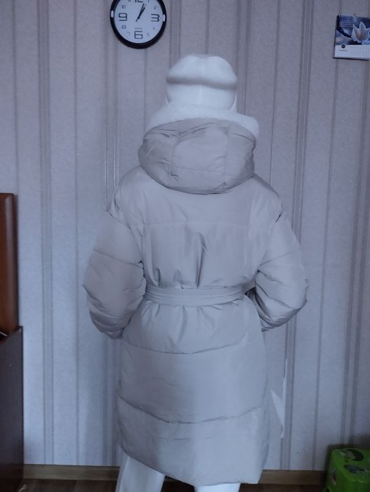 якісна куртка пуховик пальто з хутром