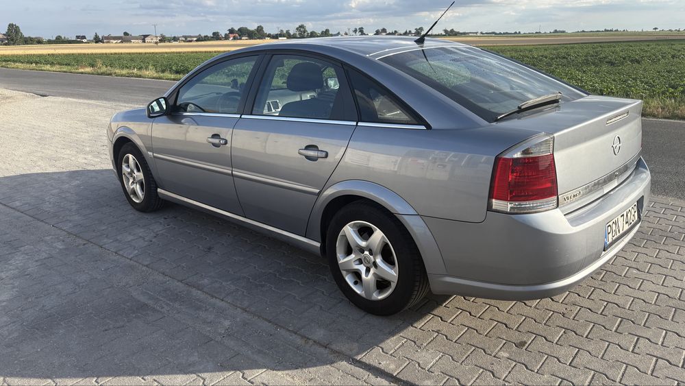 Opel cetra 1.8 benzyna . Stan bdb