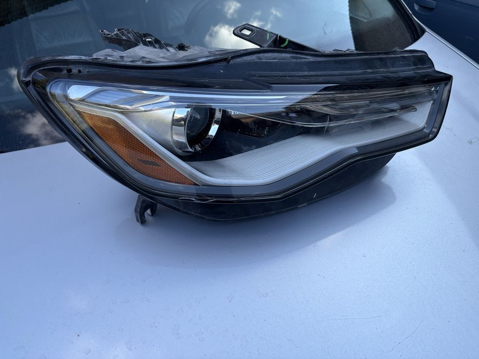 Фара права Audi A6 C7 2015-2018 Xenon USA 4g094106h