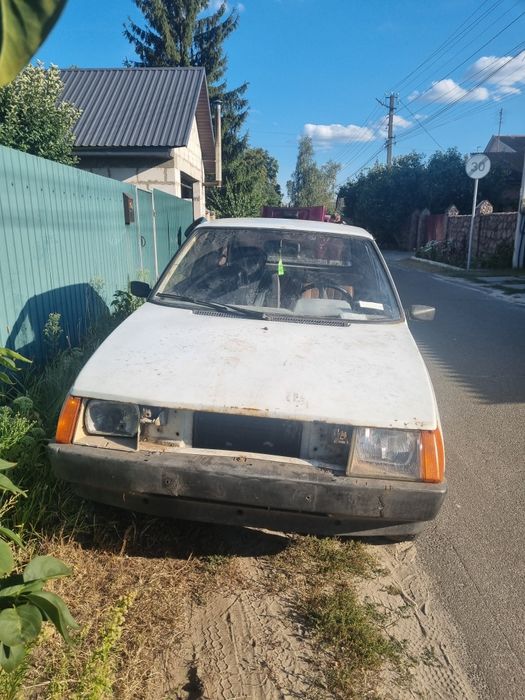 Заз Славута Таврія  1.2л