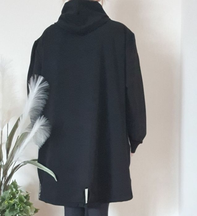 Nowe kurtki damskie rozmiar S/M  i L/XL