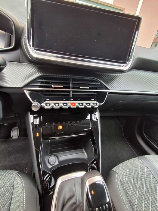 Peugeout Allure 2025 - Praticamente novo!
