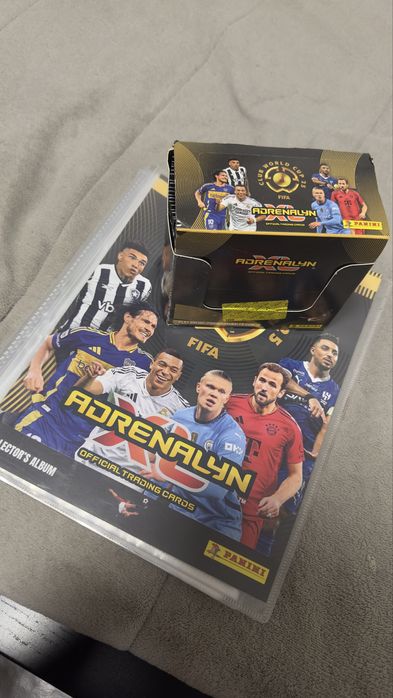 Coleção adrenalyn xl 2025  pack de 50