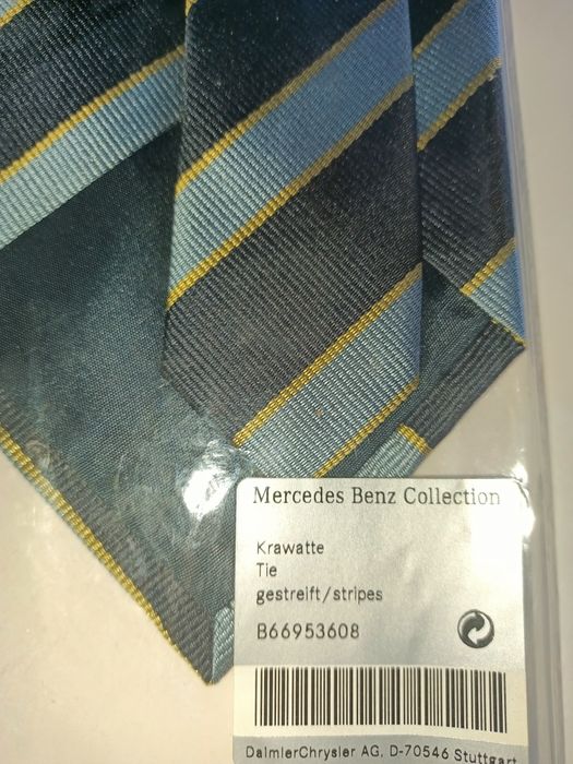 Nowy jedwabny krawat Mercedes Benz