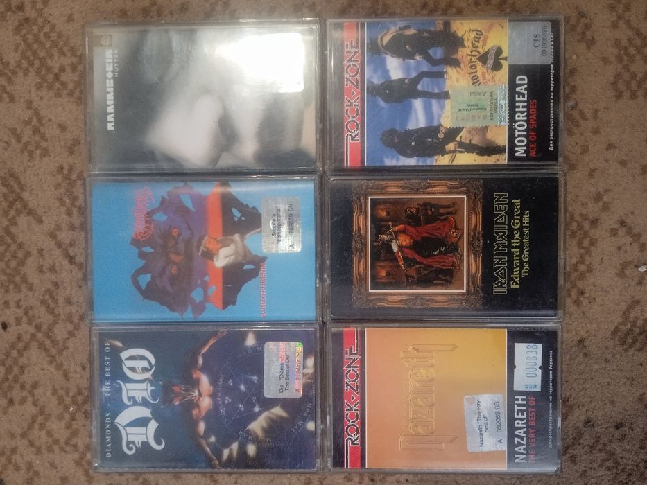 Аудіокасети ліцензійні