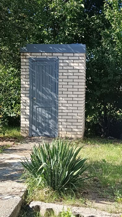 Продам будинок з  якісним  ремонтом .