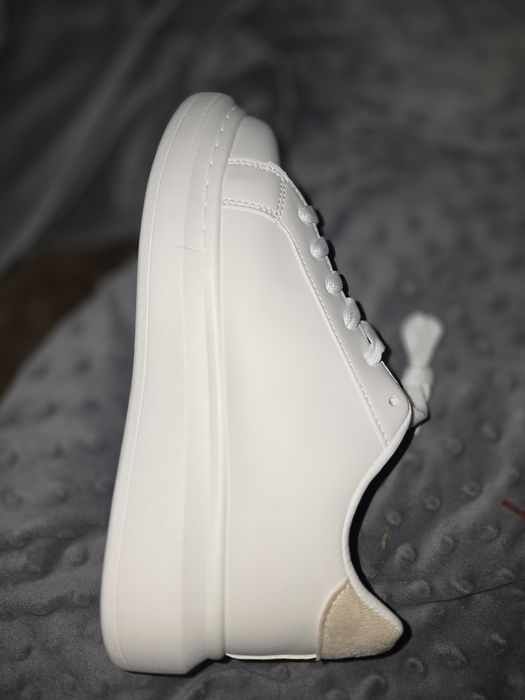 Trampki z frotowymi misiem