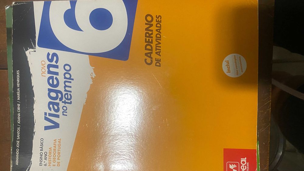 Manuais escolares e cadernos atividades 6ºano