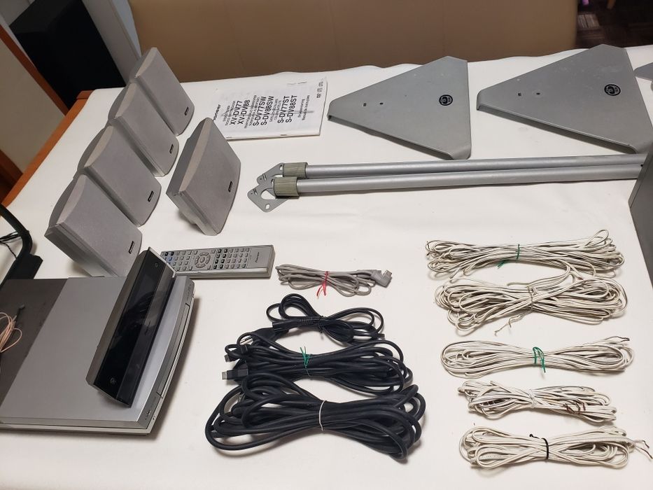 Sistema de som da PHILIPS com dolby surround, completo.