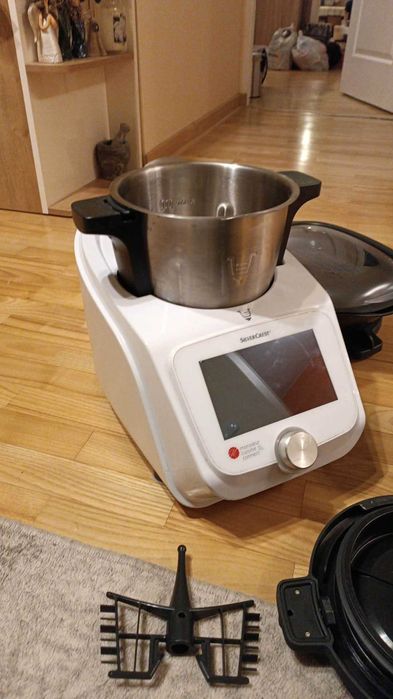 Robot kuchenny Lidlomix Monsieur Cuisine Silvercrest w dobrym stanie.