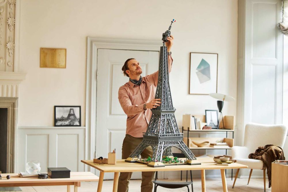 LEGO Icons 10307 - Torre Eiffel