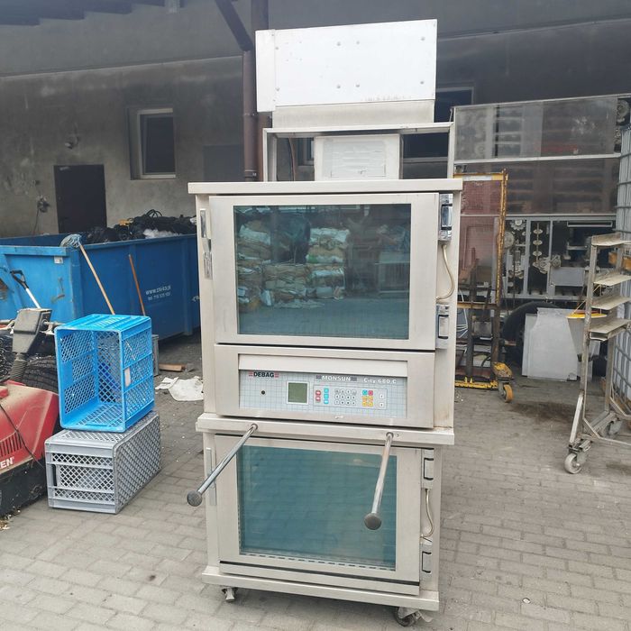 Piec konwekcyjny DEBAG monsun city 680