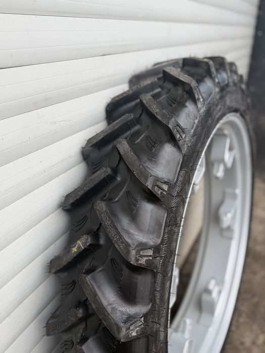 Koła wąskie 9.5R36  uprawowe 230/95R36 GRI  do Ursus C360