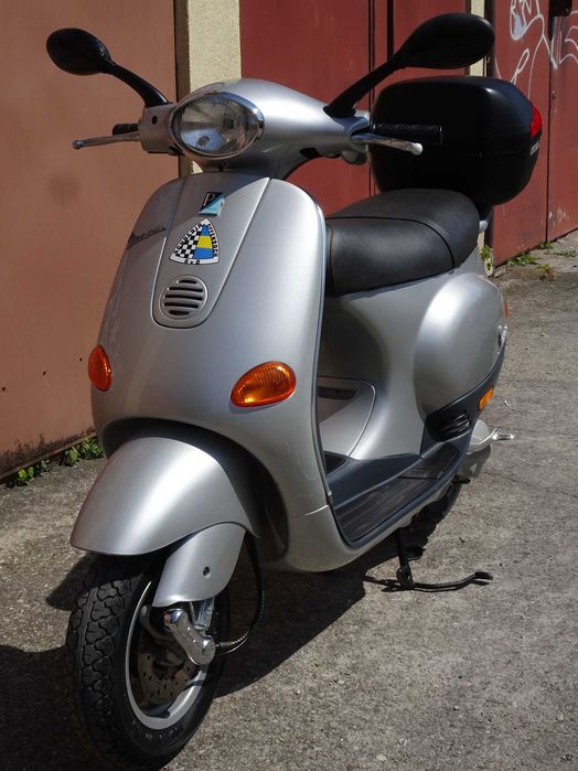 Vespa ET2 , 50 , 2002r Przebieg 1770 km !!! Super Stan ! ET