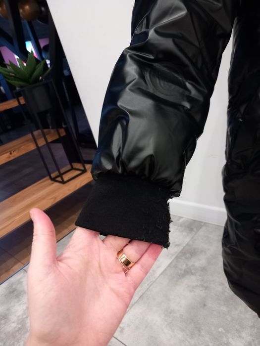 Kurtka damska czarna pikowana zimowa rozmiar M