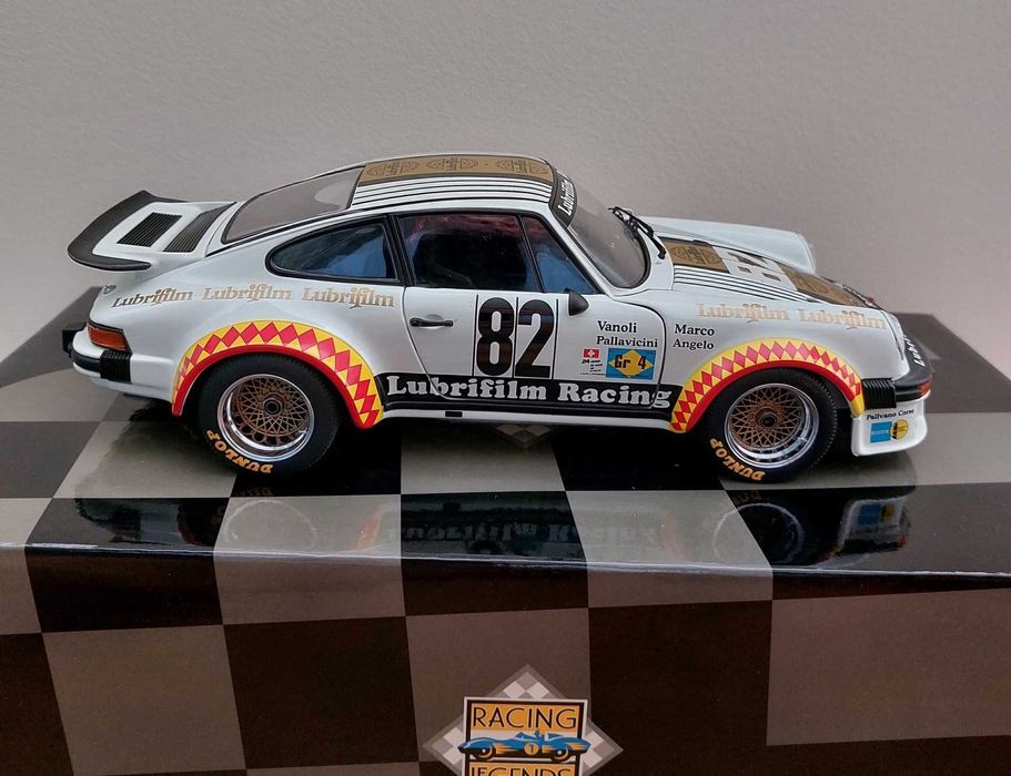 Miniatura Porsche 934 RSR #82 Class Winner Le Mans 1979 EXOTO 1:18