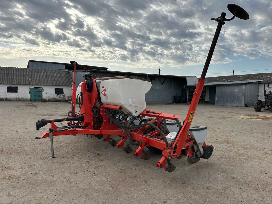Просапна сівалка Kuhn Planter 3TM