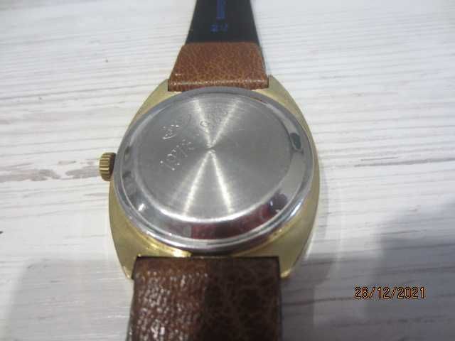 GUB glashutte spezichron 22 rubis