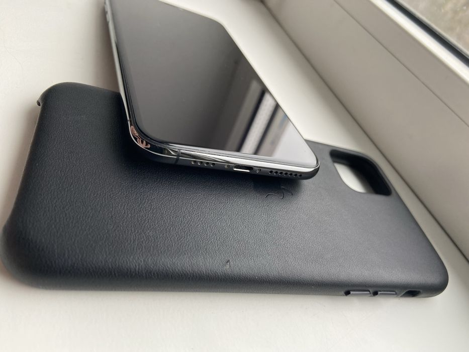 Apple iPhone 11 Pro Max 256GB Space Gray Neverlock