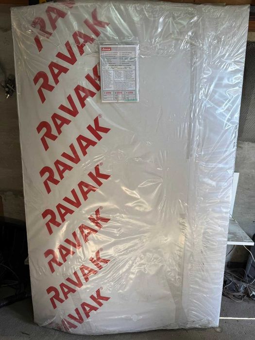 Шторка для ванни Ravak CVSK1 160/170 R transparent+полір алюміній