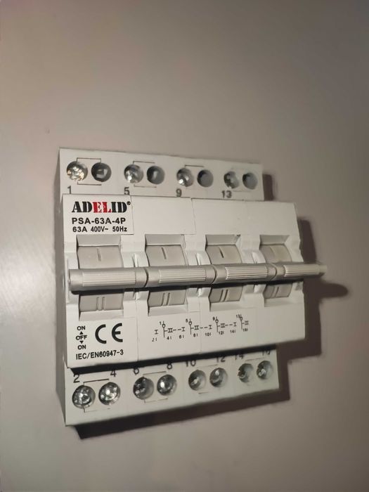 Перемикач 1-0-2 4 полюси 63а