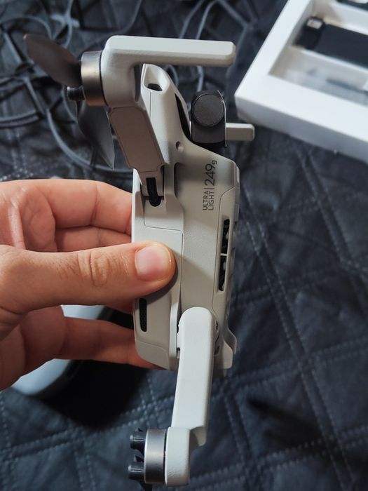 Drone Dji Mini 2 Fly More Combo