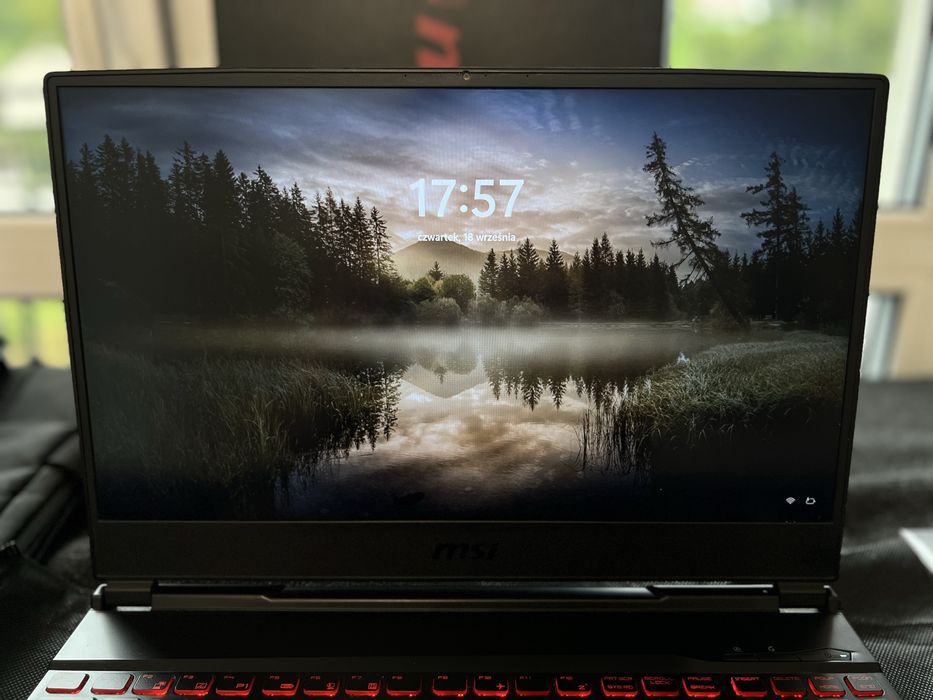 Laptop MSI GL65 9SD-220XPL I7-9750H/8GB/512GB/GTX1660TI