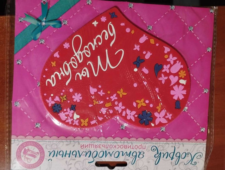 Автомобильный  противоскользящий коврик  НОВЫЕ