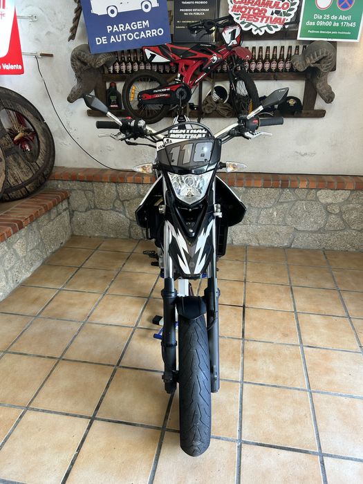 Yamaha WR 125 impecavel