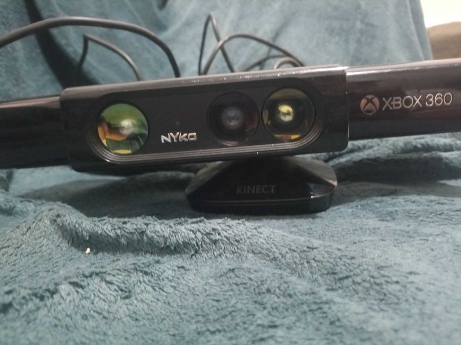 Xbox 360 slim e kinekit e um negócio para kinekit, vendo e troco