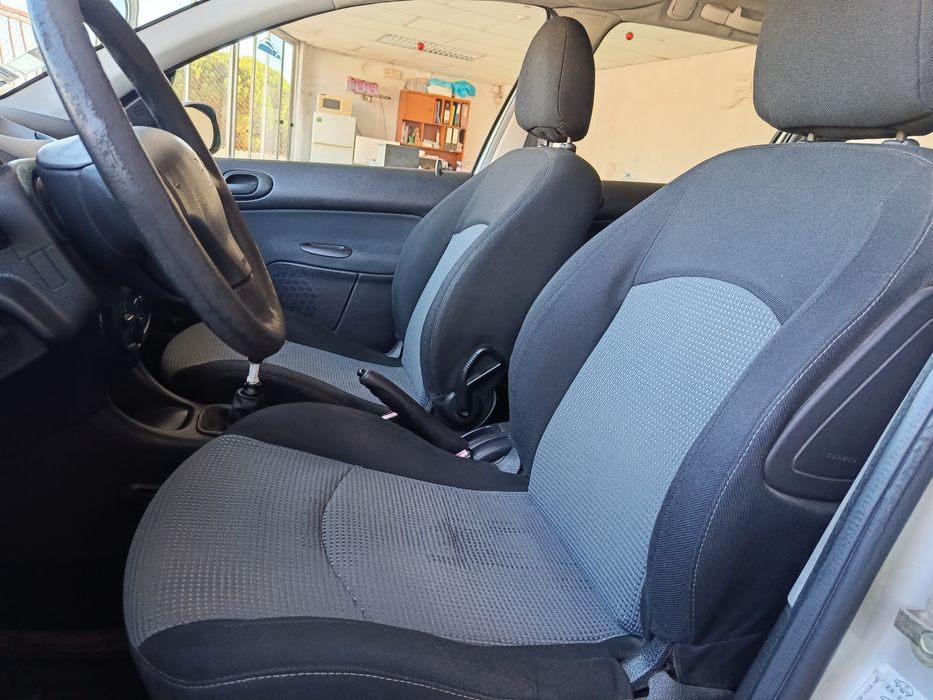 Peugeot 206 1.1 Gasolina