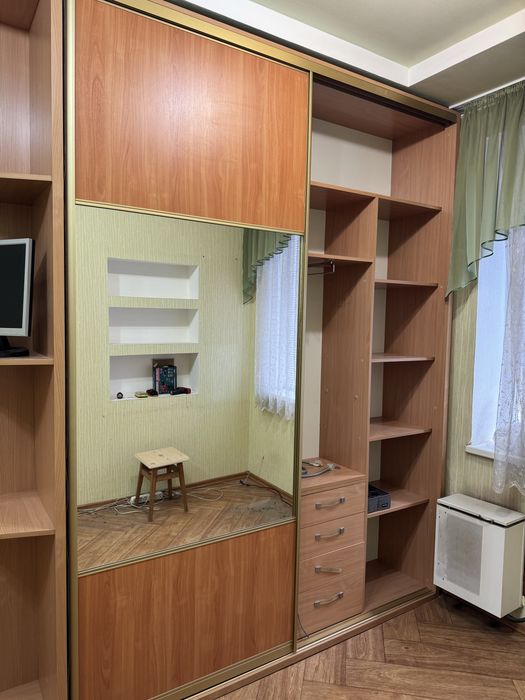 Продам шкаф купе крупногабаритный