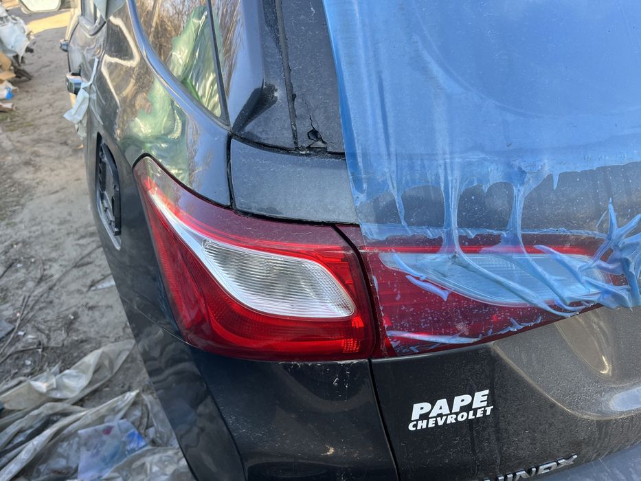 Chevrolet Equinox фонарь внешний внутрений