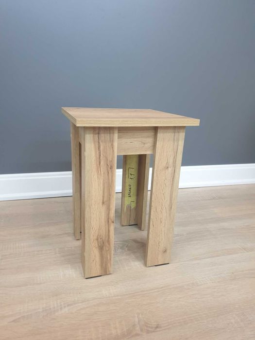 "Табурет" для обіднього столу, табурети у вітальню.Меблі для дому.